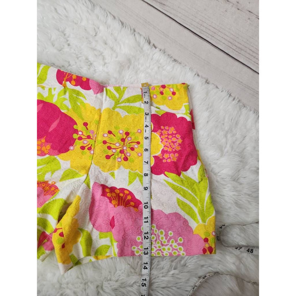 Lilly Pulitzer Womens Casual Shorts Multicolor Floral Printed Side Zip Cotton 4 - Picture 4 of 7